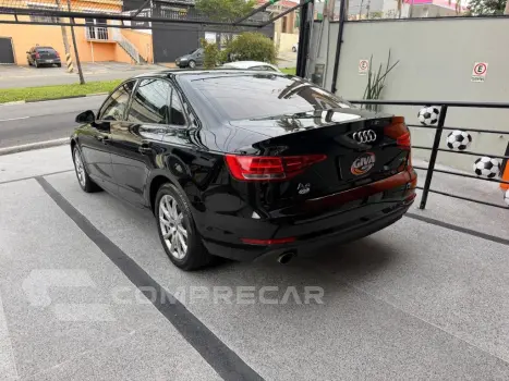A4 Attraction 2.0 TFSI 190cv S tronic
