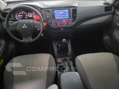 L200 TRITON 2.4 16V TURBO DIESEL GL CD 4X4 MANUAL