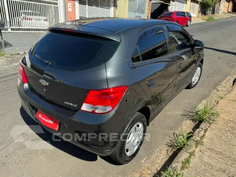Onix 1.0 LT Flex