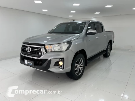 Toyota HILUX 2.8 D-4d Turbo CD SRV 4X4 4 portas