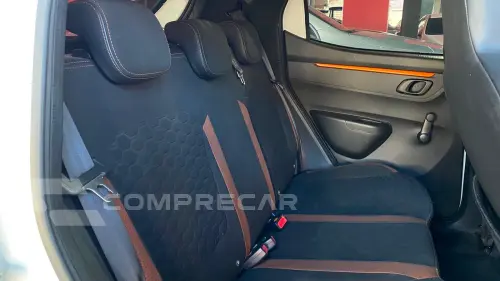 RENAULT KWID 1.0 12V SCE OUTSIDER