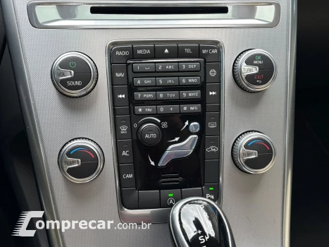 XC60 2.4 D5 Momentum AWD