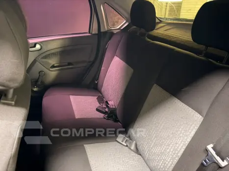 FIESTA 1.6 ROCAM SEDAN 8V FLEX 4P MANUAL