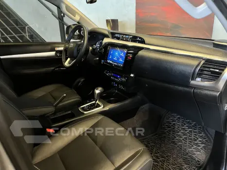 Hilux Caminhonete 2.8 16V SRX 4X4 TURBO DIESEL CABINE DUPLA