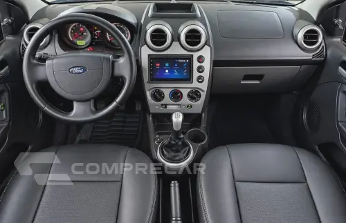 FIESTA 1.6 Rocam Sedan 8V
