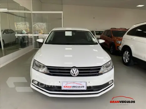 JETTA 2.0 COMFORTLINE FLEX 4P TIPTRONIC