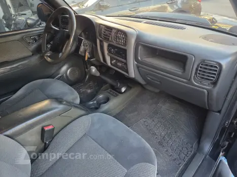 S10 2.4 MPFI ADVANTAGE 4X2 CD 8V FLEX 4P MANUAL