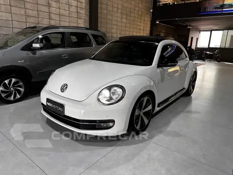 Volkswagen FUSCA 2.0 TSI 16V GASOLINA 2P AUTOMÁTICO 2 portas