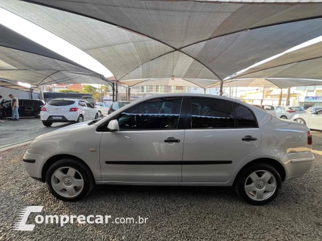 POLO SEDAN 1.6 MI 8V FLEX 4P MANUAL