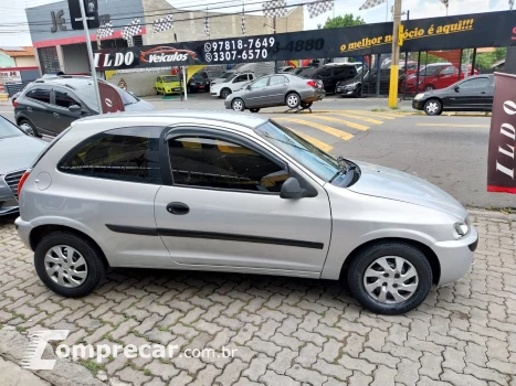 CELTA 1.0 MPFI Life 8V