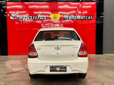 Etios 1.5 Platinum 16V Flex 4P Automático