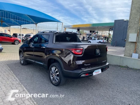 TORO 2.0 16V Turbo Freedom 4WD AT9