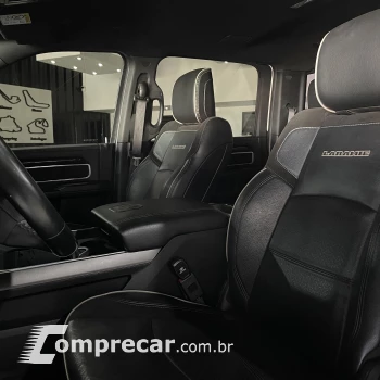 2500 6.7 I6 Turbo Laramie Night Edition CD 4X4