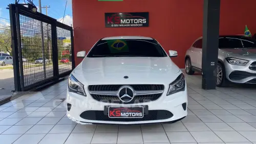 MERCEDES-BENZ CLA 180 1.6 CGI 7G-DCT