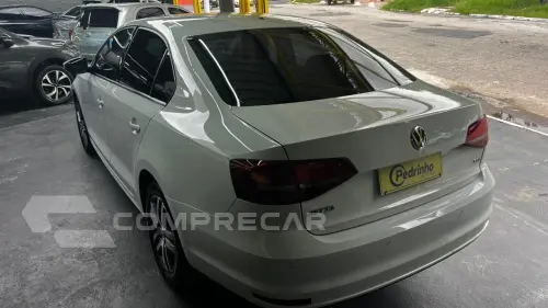 Jetta 1.4 16V 4P TSI COMFORTLINE AUTOMÁTICO