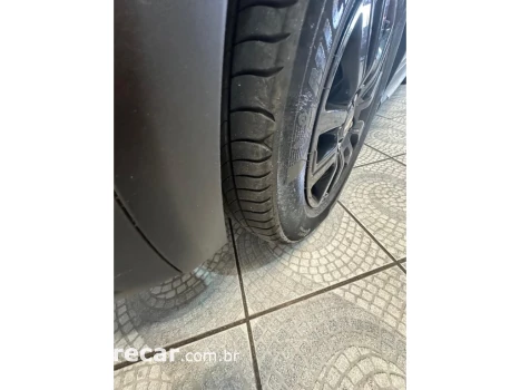 ONIX 1.4 MPFI ACTIV 8V FLEX 4P AUTOMÁTICO