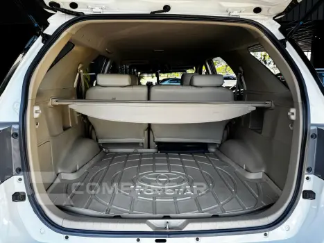 HILUX SW4 2.7 SR 4X2 16V