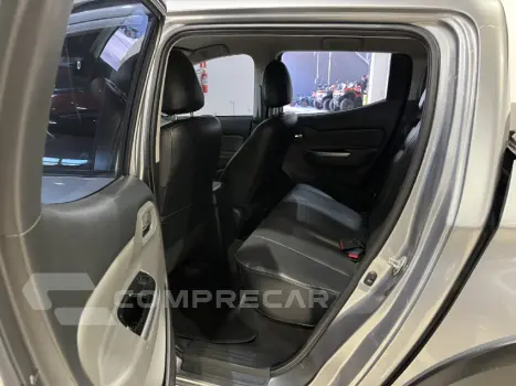 L200 TRITON 2.4 16V Turbo Sport Hpe-s CD 4X4