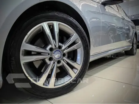 E 250 2.0 AVANTGARDE 16V TURBO GASOLINA 4P AUTOMATICO