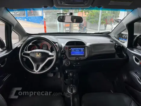 FIT 1.4 LX 16V FLEX 4P AUTOMÁTICO