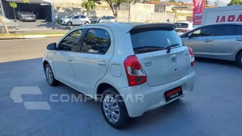ETIOS 1.5 X Plus Sedan 16V