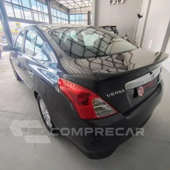 VERSA UNIQUE 1.6 16V FLEXSTART 4P AUT.