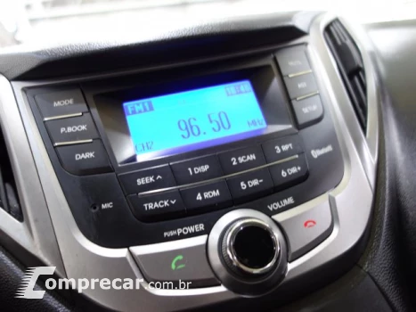 HB20S - 1.6 COMFORT PLUS 16V 4P MANUAL