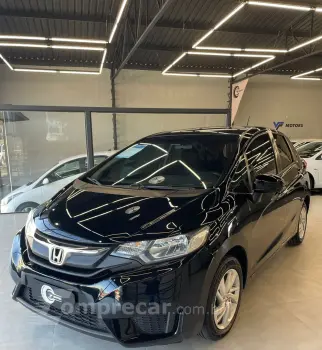 Honda FIT 1.5 LX 16V 4 portas