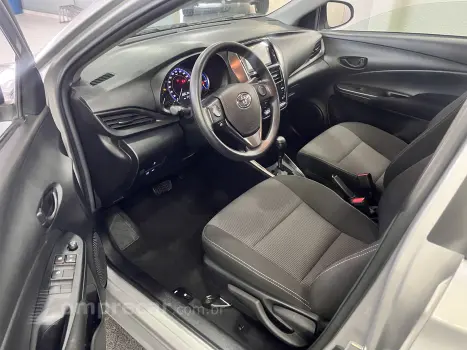 YARIS 1.5 16V Sedan XL