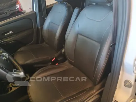 DUSTER OROCH 1.3 OUTSIDER FLEX