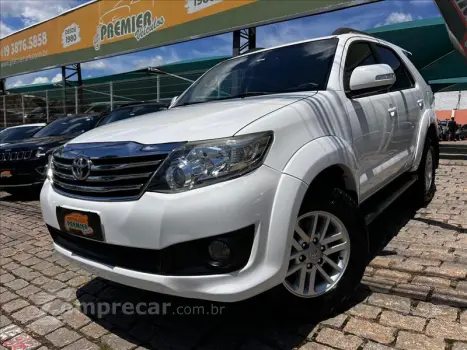 Toyota HILUX SW4 2.7 SR 4X2 16V 4 portas