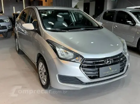Hyundai HB20S 1.6 COMFORT PLUS 16V FLEX 4P AUTOMATICO 4 portas