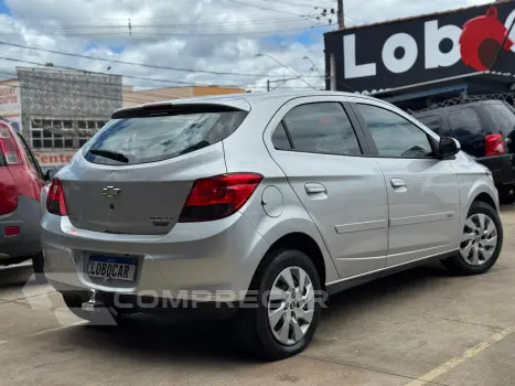 Onix 1.4 LT SPE/4