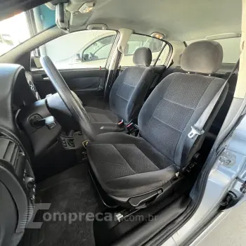 Astra Sed. Advant. 2.0 8V MPFI FlexP. 4p