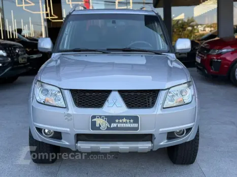 PAJERO TR4 2.0 4X4 16V 140CV FLEX 4P AUTOMÁTICO