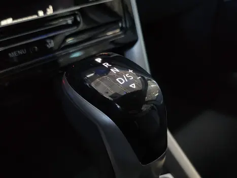 T-CROSS 1.0 200 TSI TOTAL FLEX COMFORTLINE AUTOMÁTICO