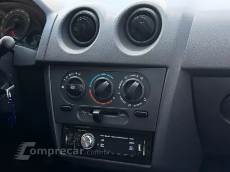 CELTA 1.0 MPFI Spirit 8V