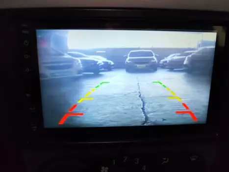 CORSA 1.4 MPFI Premium Sedan 8V