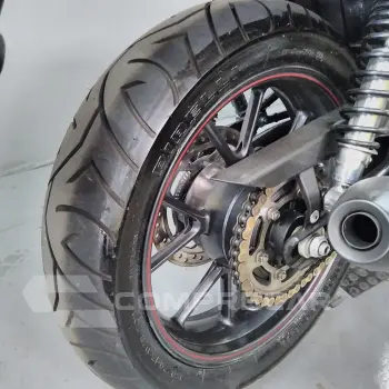 STREET TWIN 900