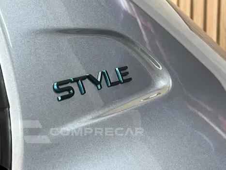 208 1.0 FIREFLY FLEX STYLE MANUAL