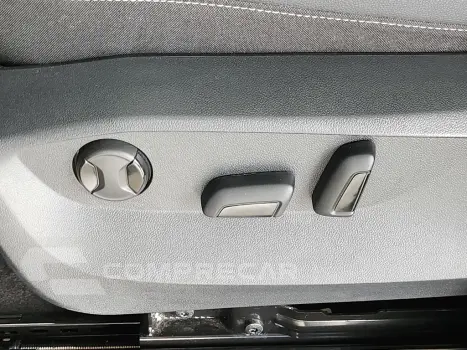 TAOS 1.4 250 TSI TOTAL FLEX HIGHLINE AUTOMÁTICO