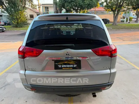 Pajero 3.5 Hpe 4X4 7 Lugares V6 24V Flex 4P Automático
