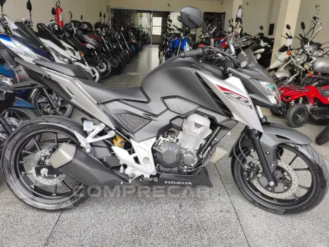 HONDA CB 300F Twister Flex