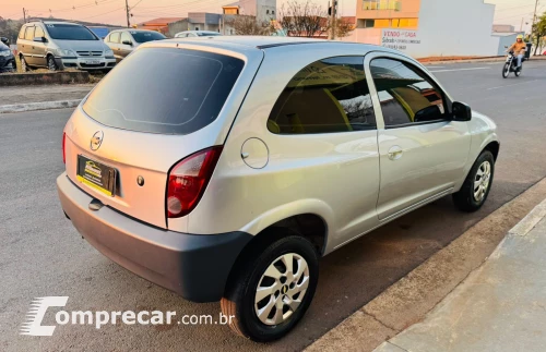 CELTA 1.0 MPFI Life 8V
