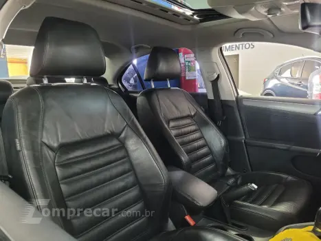 JETTA Highline 2.0 TSI 16V 4p Tiptronic