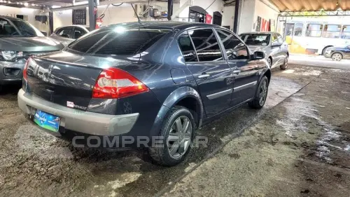 MEGANE 1.6 DYNAMIQUE 16V FLEX 4P MANUAL