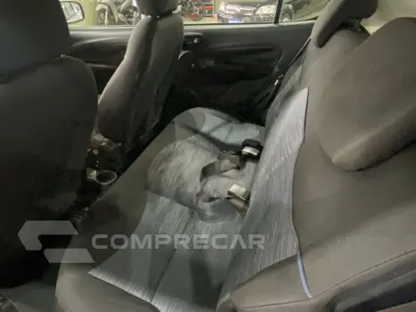 Uno 1.0 Evo Attractive 8V Flex 4P Manual