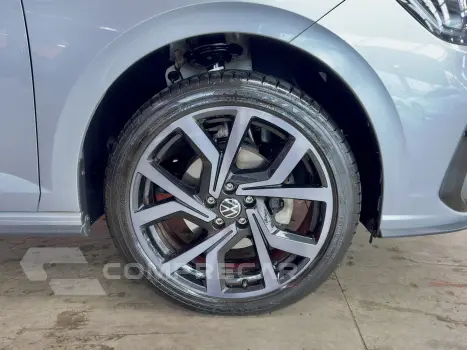 VIRTUS 1.4 250 TSI EXCLUSIVE AUTOMÁTICO