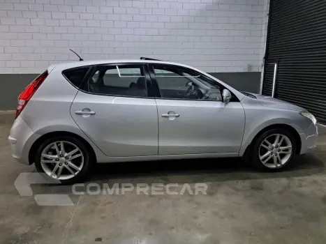 I30 2.0 Mpfi Gls 16V Gasolina 4P Automático