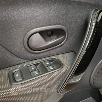 LOGAN 1.0 12V SCE ZEN